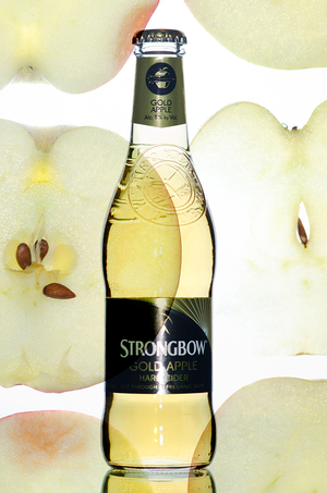 Strongbow Gold Apple Hard Cider offers the taste of fall during a cold Syracuse winter. It would mix well with some more concentrated alcoholic drinks like vodka or Fireball. 